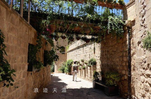 夏天应该用什么防晒霜呢？游戏画面